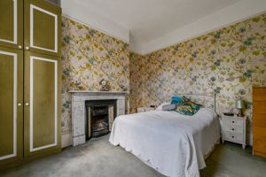 Bedroom- click for photo gallery